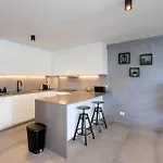 Apartment Modern 2 Bed Sea View Pool Access Costa Adeje (Tenerife)
