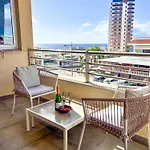Modern 2 Bed Sea View Pool Access * Costa Adeje (Tenerife)