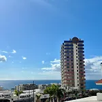 Modern 2 Bed Sea View Pool Access Apartment