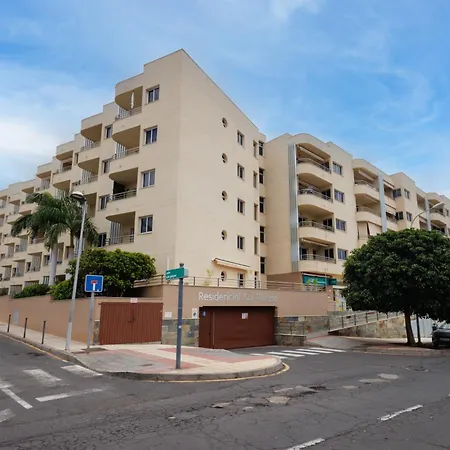 Modern 2 Bed Sea View Pool Access * Costa Adeje (Tenerife)