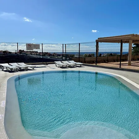 Modern 2 Bed Sea View Pool Access * Costa Adeje (Tenerife)